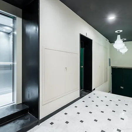 Oldtown Chic Between Aquarium And Metro Genua