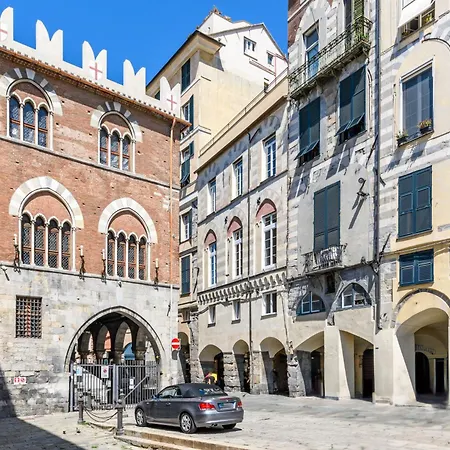 Oldtown Chic Between Aquarium And Metro Genua